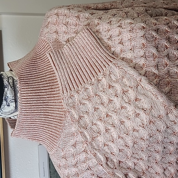 Knox Rose Chunky cable knit turtle neck sweater - Picture 5 of 12